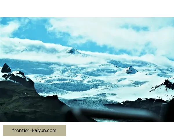 冰岛国际排名下滑，因素众多凸显国家形象与发展挑战，值得关注